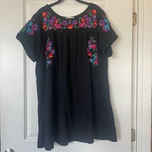 *boutique* See and Be Seen floral appliqué black dress M